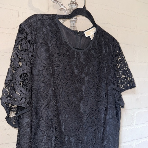 Michael Kors dress Black lined short sleeve zip back size 16 NWT pockets - Picture 2 of 4